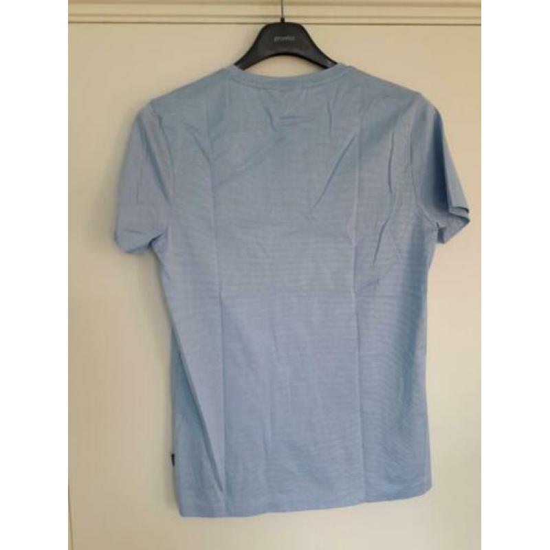 Hugo Boss Heel mooi shirt lichtblauw zgan! S