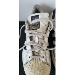 Afgedragen Adidas Superstar maat 38