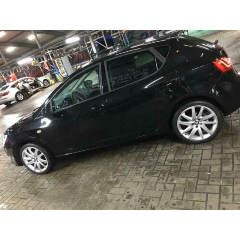 Seat Ibiza 1.0 TSI 70KW 5DRS 2015 Zwart
