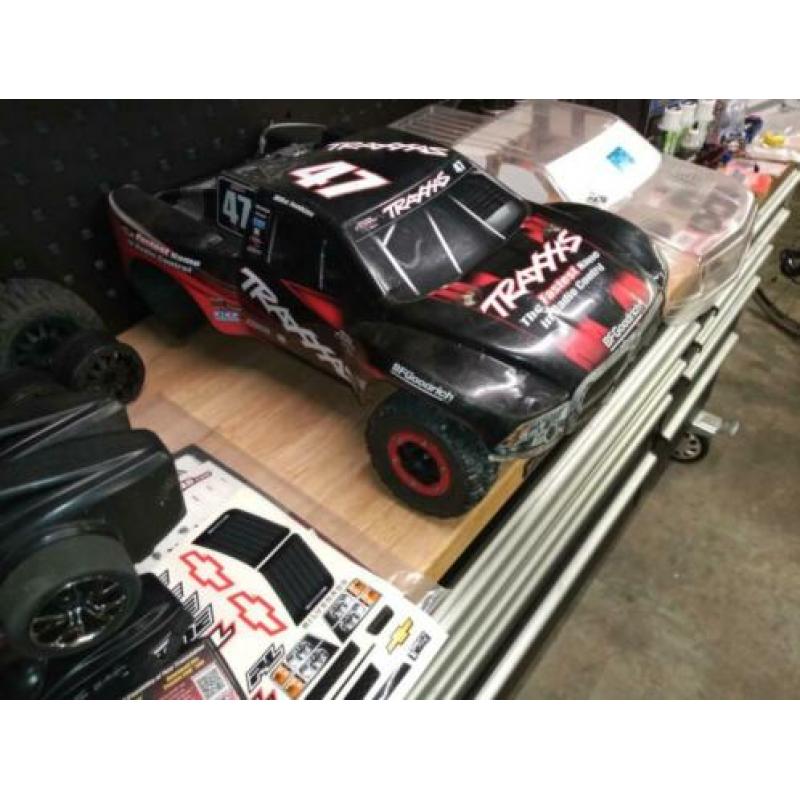 2x traxxas Slash met heeeeel veel onderdelen