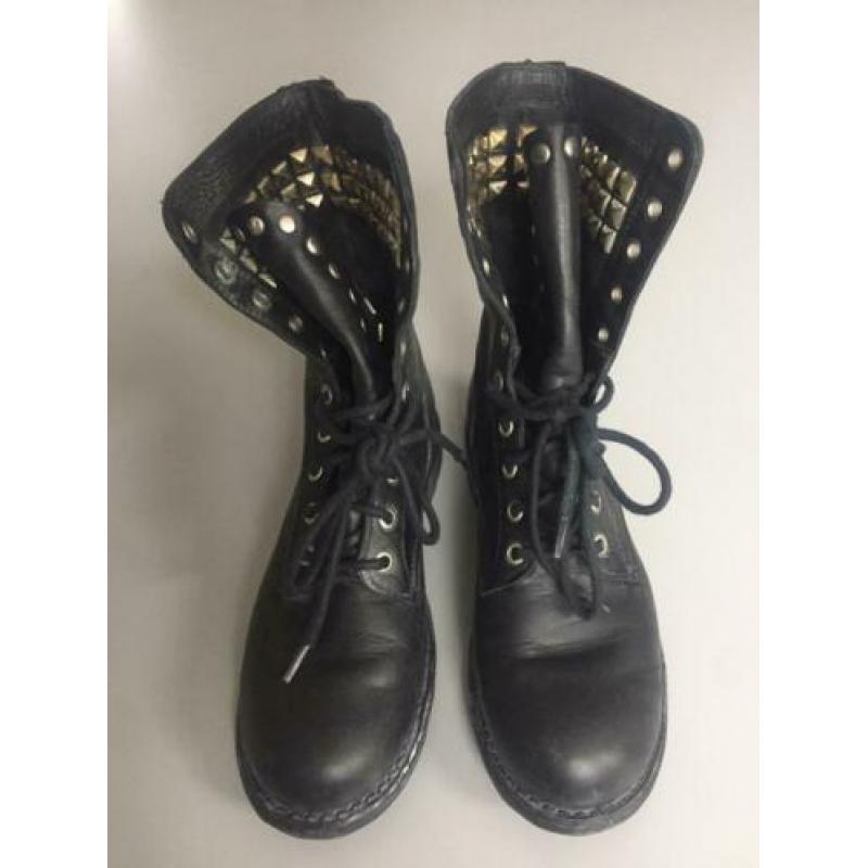 Zwarte leren damesboots mt 36 (zgan)