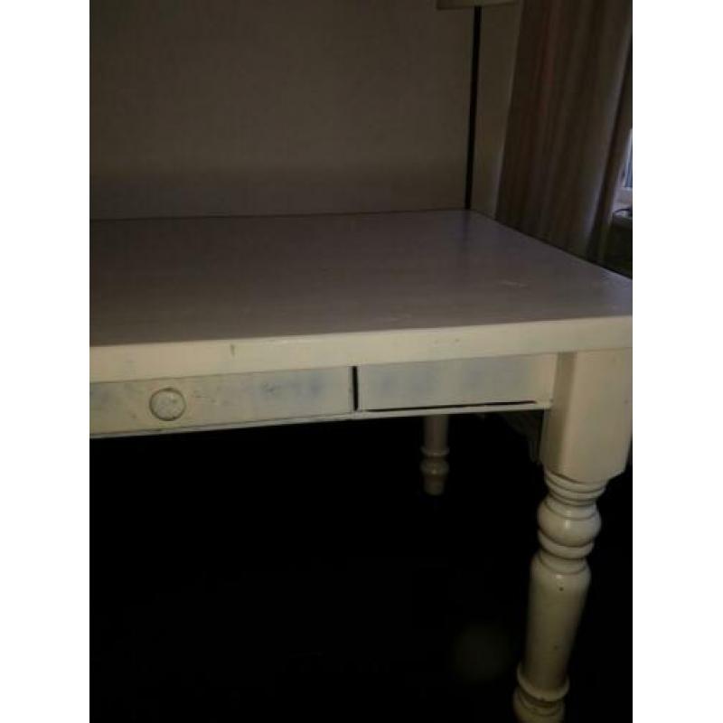 Massief houten brocante eettafel 180 x 90