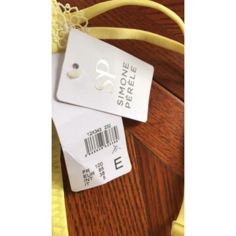 Nieuwe Simone Perele set BH 85E slip 5 ca 42, mooi geel