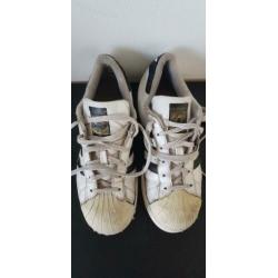Afgedragen Adidas Superstar maat 38
