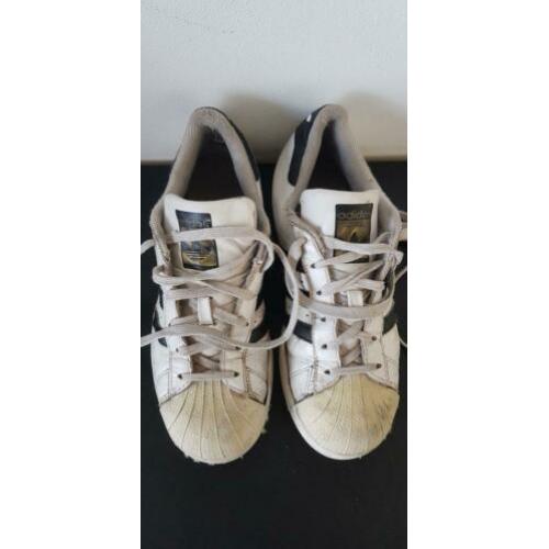 Afgedragen Adidas Superstar maat 38