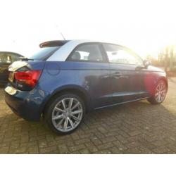 Audi A1 1.2 TFSI Connect