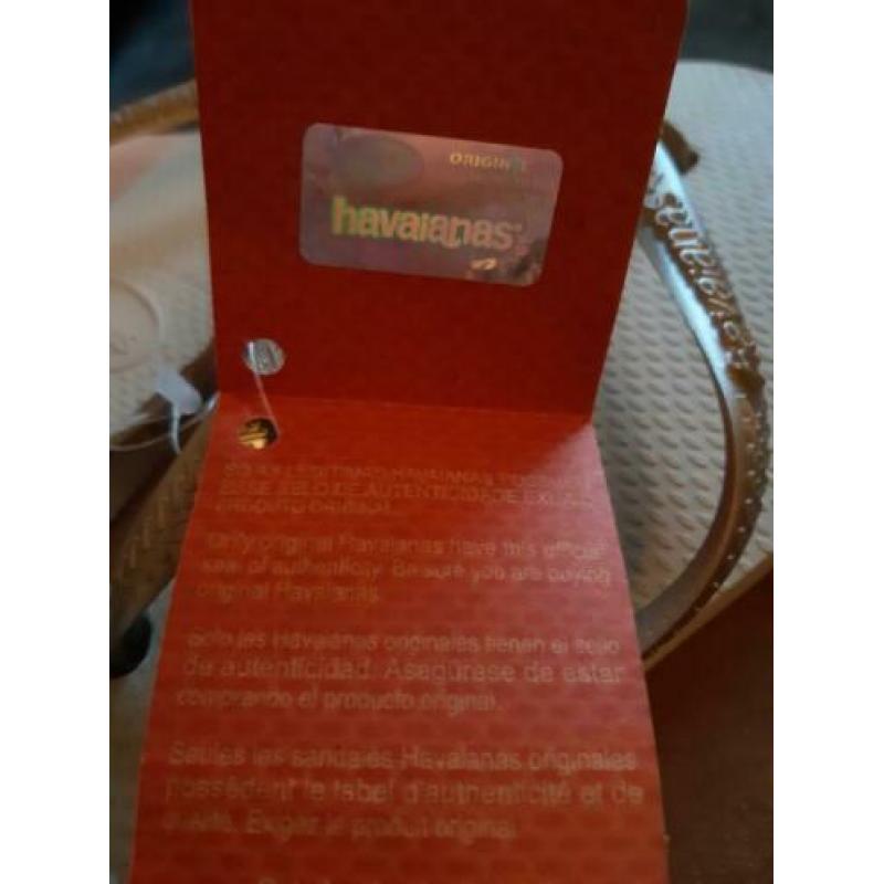 Havaianas teen slippers