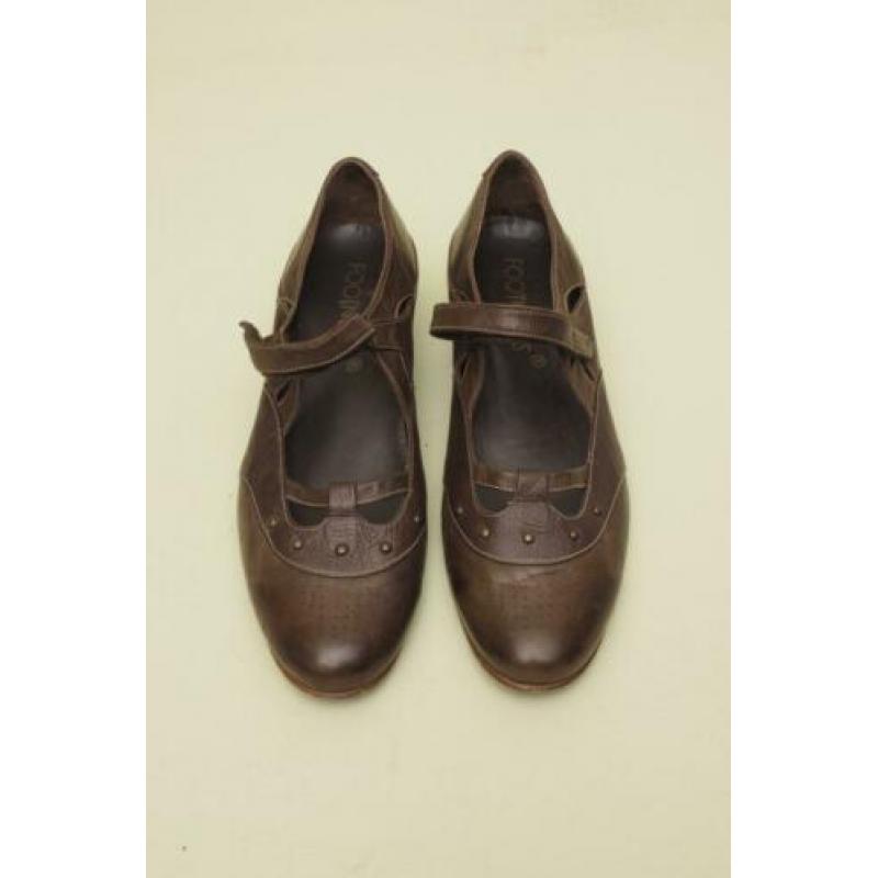 Footnotes mary jane pump bruin maat 42