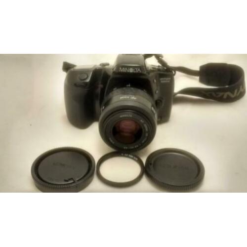 Minolta Dynax 500 Si + AF 35-70mm f3.5-4.5 lens vintage SLR