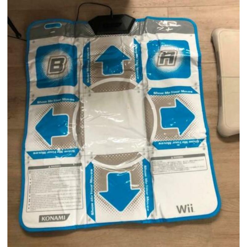 Nintendo Wii, compleet met controllers, spellen, Balance bor