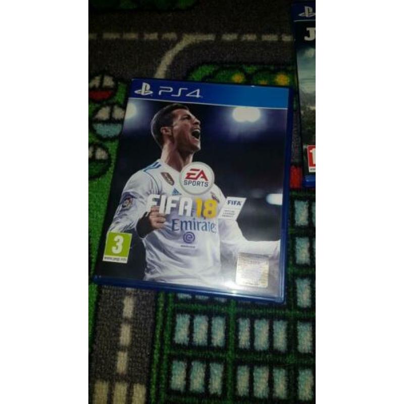 ps4 met 3 spellen werkt nog goed zonder controller!