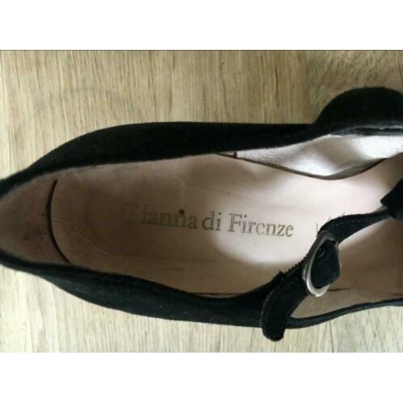 Zwarte suède pumps met bandjes, Gianna Firenze, maat 41