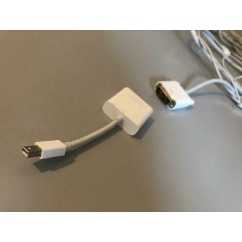 Apple Cinema Display 23 inch