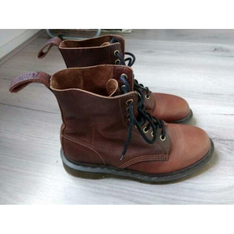Dr Martens 1460 Pascal maat 39