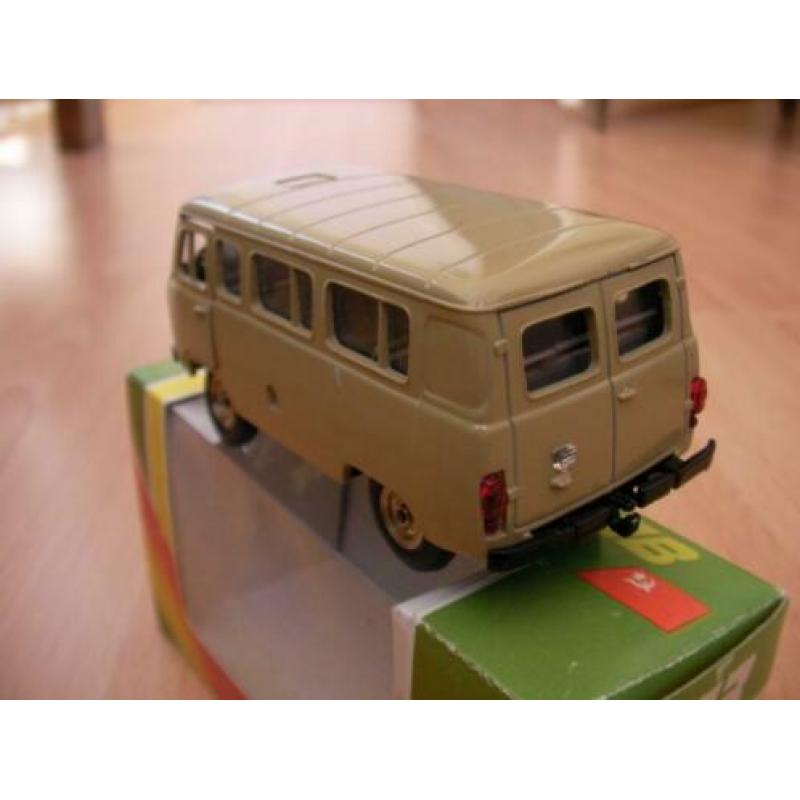 Uaz 452B A41 Russische bus Novoexport made in ussr