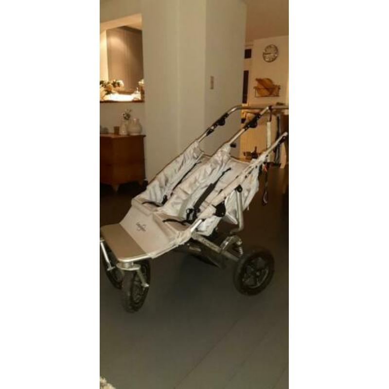 Easywalker duo wagen.1 reisweg 2 buggy 's.zilvergrijs