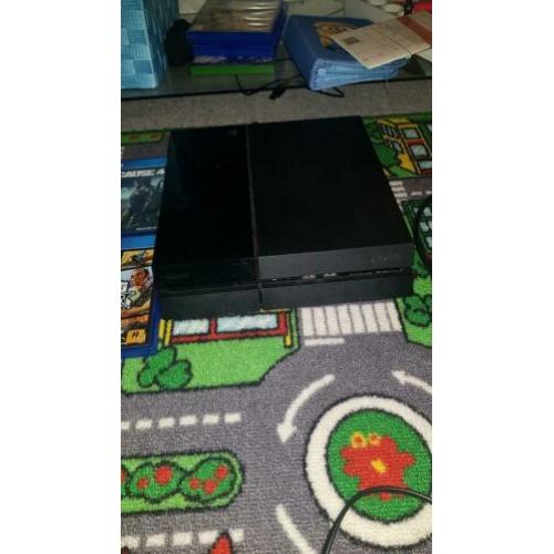 ps4 met 3 spellen werkt nog goed zonder controller!