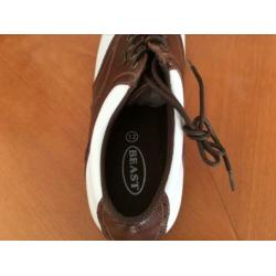 Spiksplinter nieuwe Beast golfschoenen maat 12.