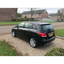 Mercedes B-Klasse 1.6 B200 5DRS Dct7 2015 Zwart