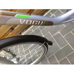 Vogue damesfiets. Framehoogte : 52 cm.