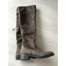 laarzen Bruin Taupe kleurige suède look mt 41