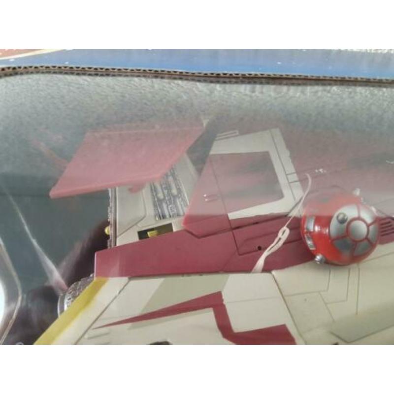 -25% Star Wars Saga KB Exclusive Obi-Wan's Jedi Starfighter