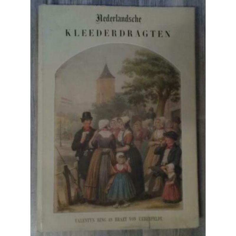V. Bing en B. van Ueberfeldt: Nederlandsche kleederdragten