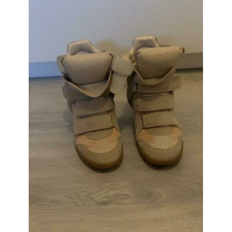 Beige Isabel Marant sneakers