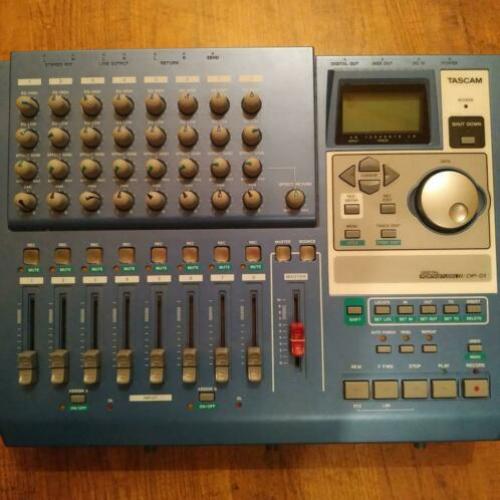 Tascam digital portastudio DP-01