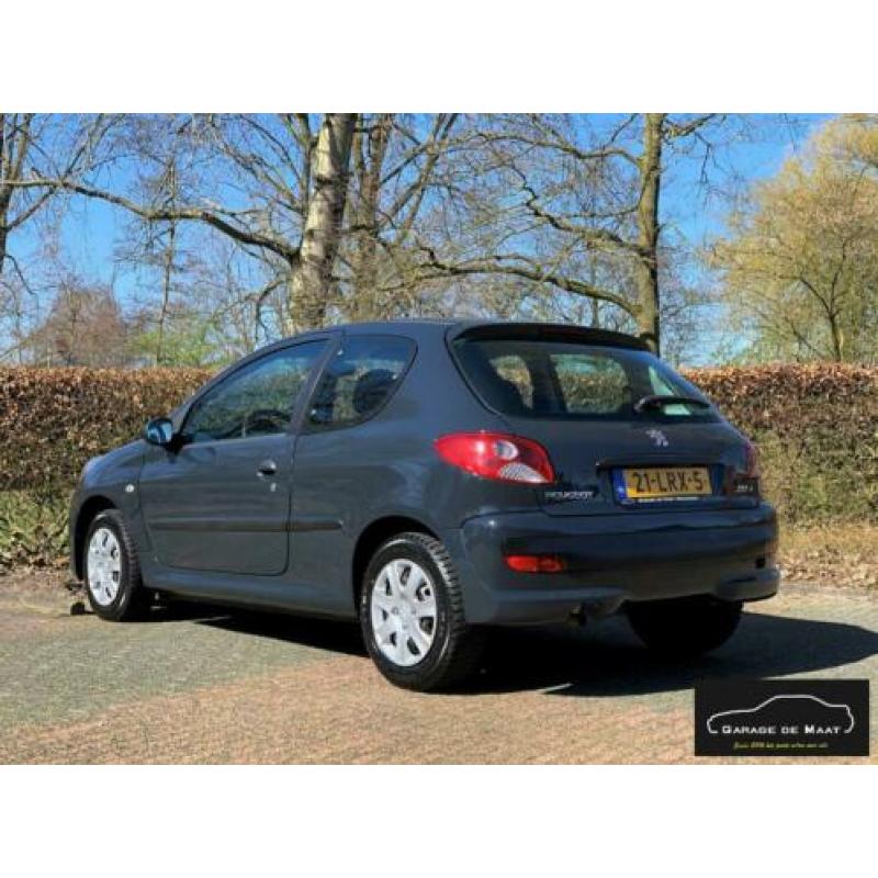 Peugeot 206 + XR 1.1 |NL-Auto|NAP|APK|Fraaie staat!