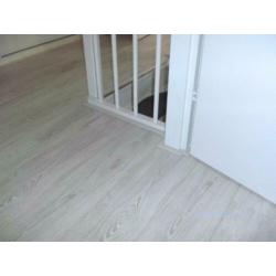 vloeren laminaatlegger laminaat pvc leggen legger vloer.