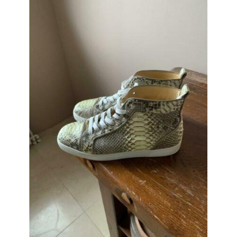 Louboutin Python glow in the dark Original