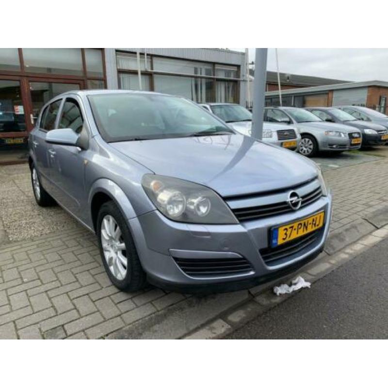 Opel Astra 1.6 Enjoy