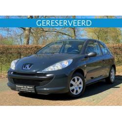 Peugeot 206 + XR 1.1 |NL-Auto|NAP|APK|Fraaie staat!