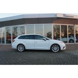 Seat Leon ST 1.4 EcoTSI FR Business Intense Sport, Navi, Pan
