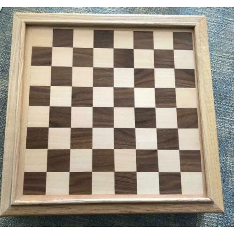 Spellen in een mooie verzameldoos