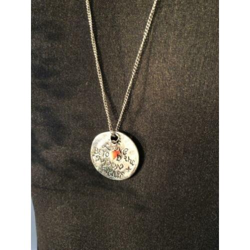 Lange ketting met hanger??