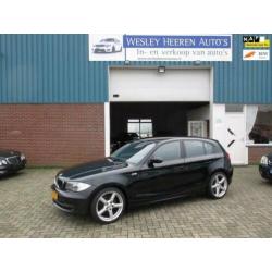 BMW 1-serie 118d Business Line AIRCO ! 5DEURS