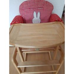 houten (massief) kinderstoel met nijntje verkleiner