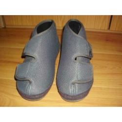 Verband-sloffen mt.41 Perdia soft donkergrijs met anti slip