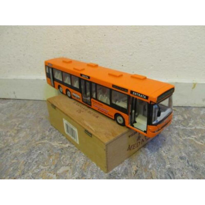 Scania Omnilink stadsbus Italië schaal 1:50