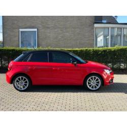 Audi A1 1.4 Tfsi 90KW Sportback 2013 Rood