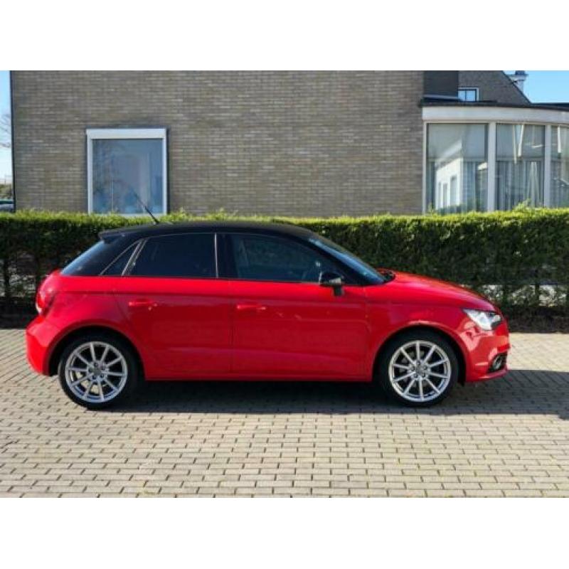 Audi A1 1.4 Tfsi 90KW Sportback 2013 Rood