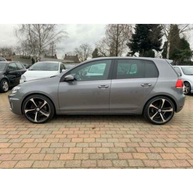 Volkswagen Golf 2.0 GTD Clima Xenon PDC Camera