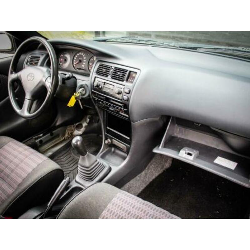 Toyota Corolla 1.6 XLi (bj 1992)