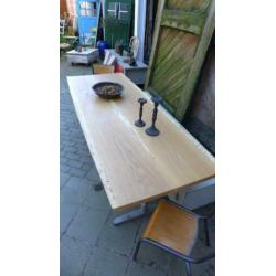 Prachtige eiken boomstam eettafel 207 cm