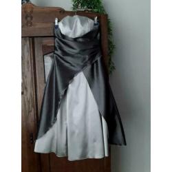 Te koop; Strapless Galajurk van het merk LISSA mt; S