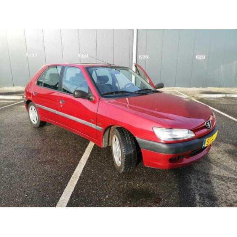 Peugeot 306 1.9 XND 1e eigenaarDealer onderhouden,NieuweAPK,