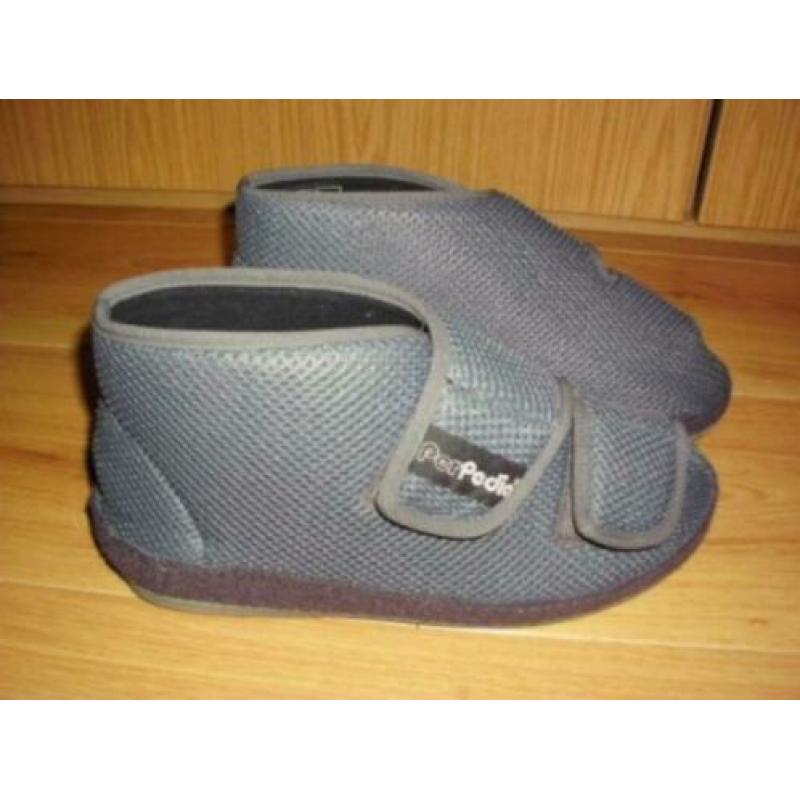 Verband-sloffen mt.41 Perdia soft donkergrijs met anti slip