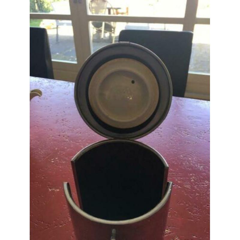theepot met rvs isolatie in nieuwstaat
